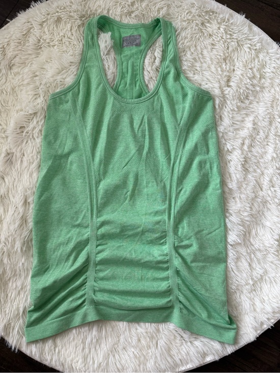 Athleta Tops - Athleta Light Green Racerback Tank Top Ruched Athletic Workout Women’s Small